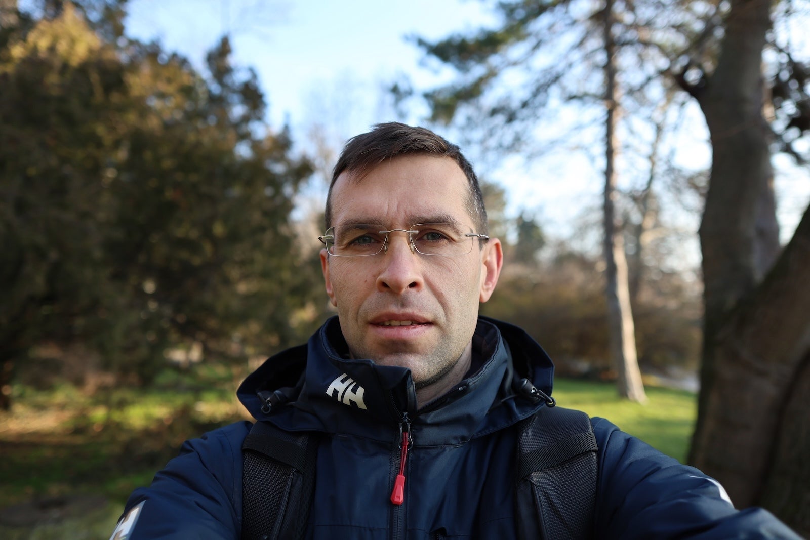 Canon R6 II - I tested the Pixel 10 Pro XL camera against a full-frame Canon