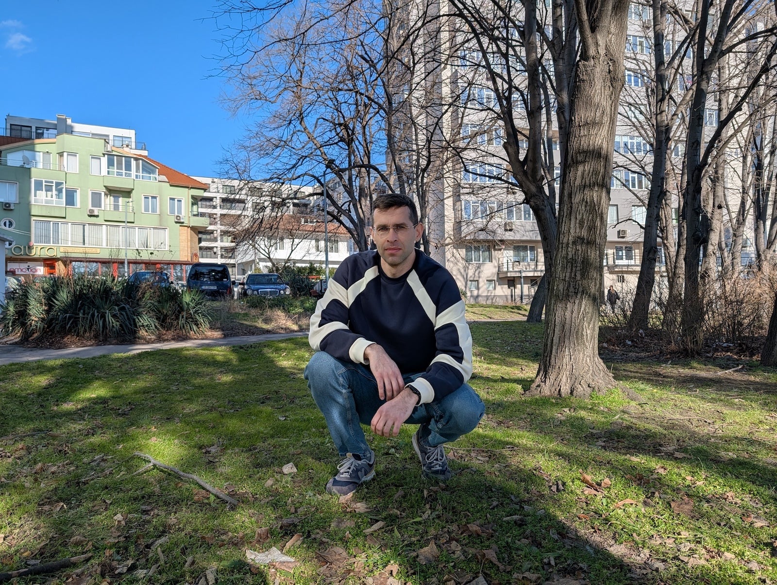 Pixel 10 Pro XL - I tested the Pixel 10 Pro XL camera against a full-frame Canon