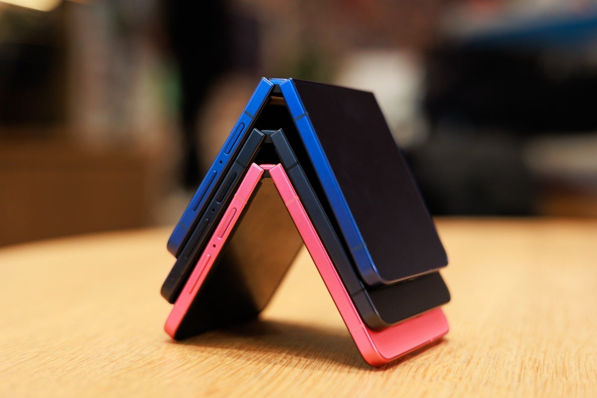 Samsung Galaxy Z Flip 7 in three colors