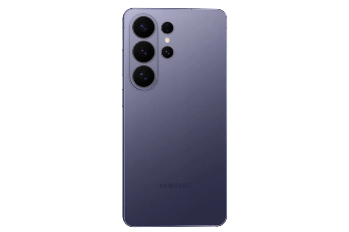 Leaked Galaxy S26 Ultra image in Cobalt Violet