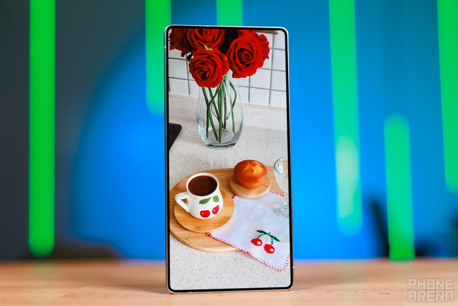 (Image by PhoneArena) - One year later, I thought the Galaxy S25 Ultra would feel dated &mdash; It doesn't