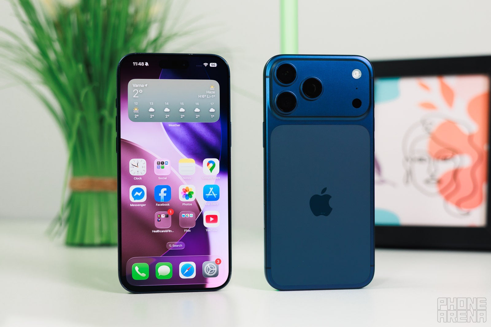 (Image by PhoneArena) - Four months later, the iPhone 17 Pro Max aluminum design has clear trade-offs