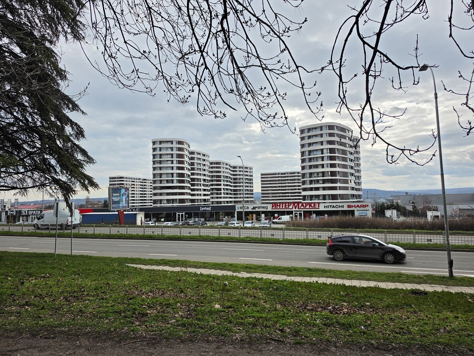 S26 Ultra 1X - Galaxy S26 Ultra camera: First samples vs S25 Ultra