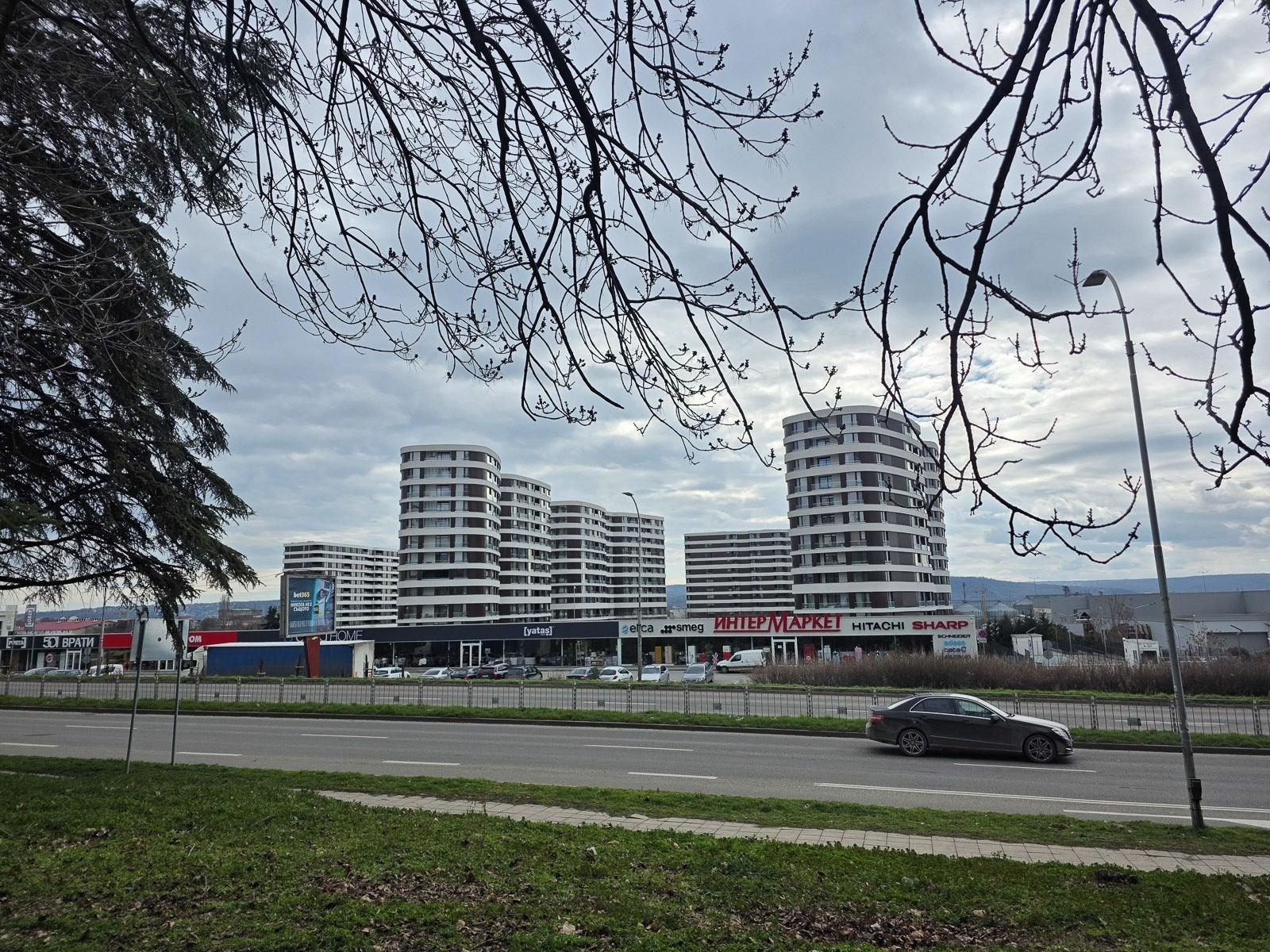 S25 Ultra 1X - Galaxy S26 Ultra camera: First samples vs S25 Ultra