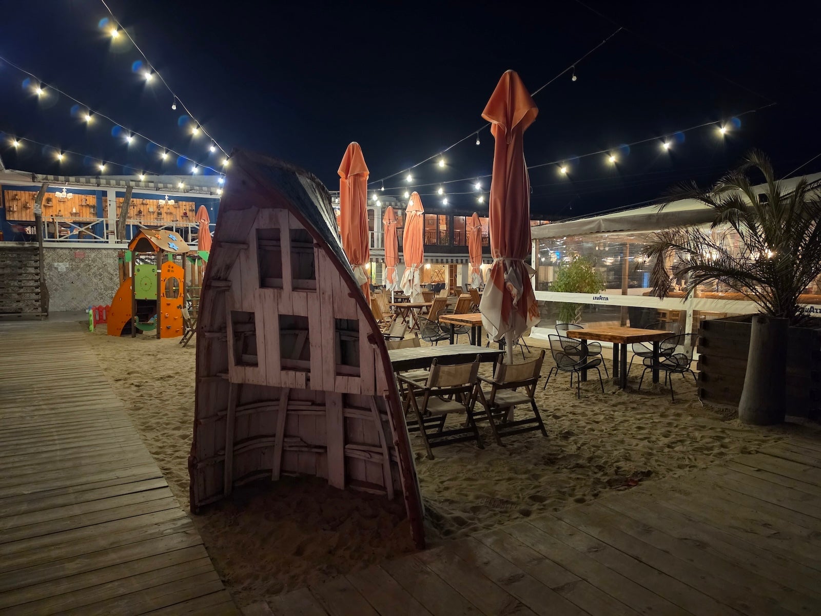 Galaxy - Samsung Galaxy S26 Ultra vs Pixel 10 Pro XL: Sample Photos Comparison