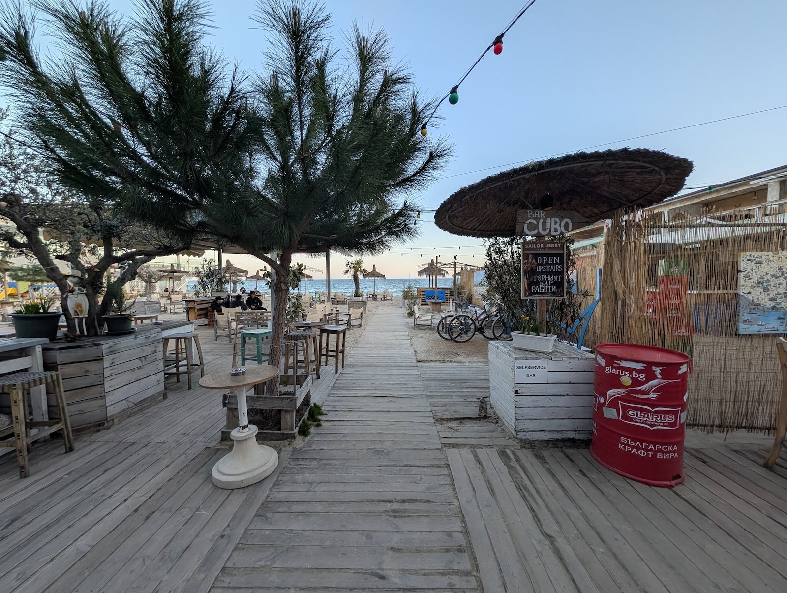 Pixel - Samsung Galaxy S26 Ultra vs Pixel 10 Pro XL: Sample Photos Comparison