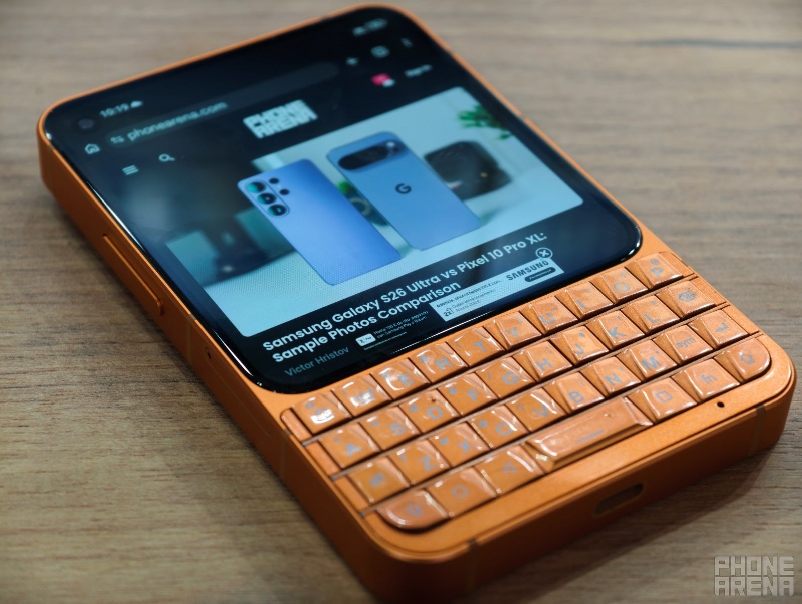 Popular color with a popping screen | Image by PhoneArena - Unihertz Titan 2 Elite hands-on: is this the keyboard phone revolution?