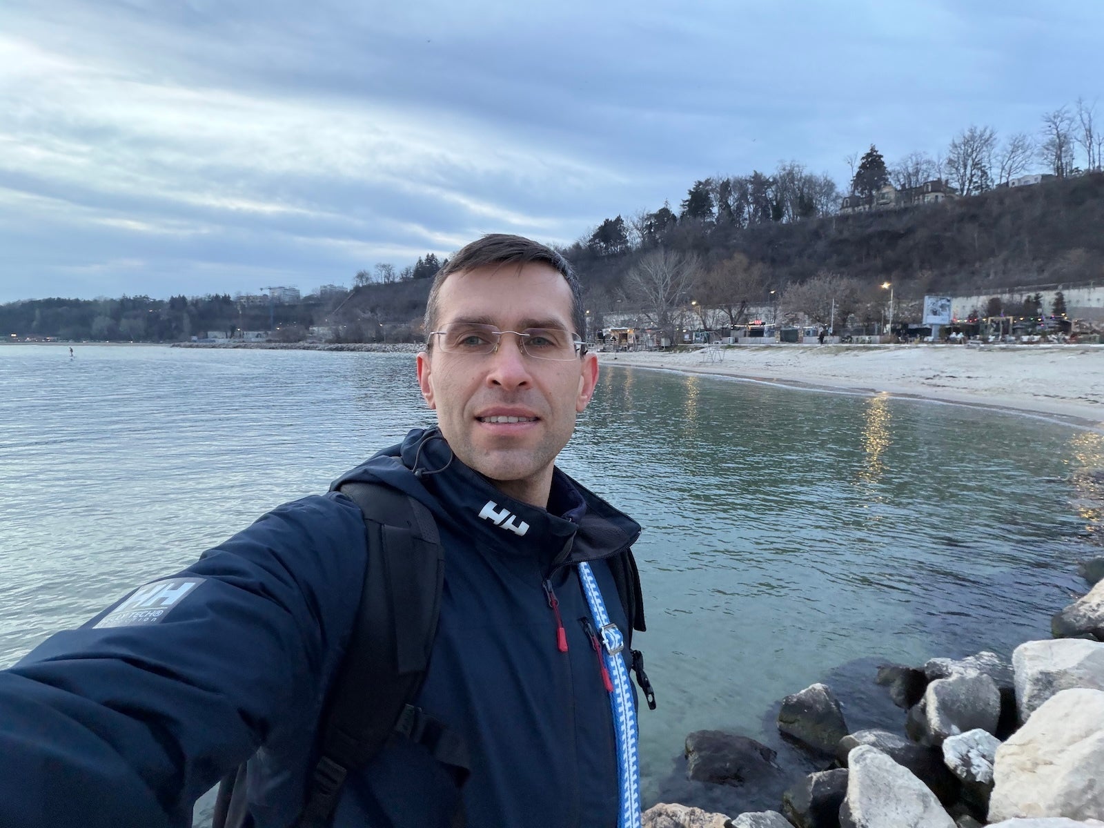 iPhone - Samsung Galaxy S26 Ultra vs iPhone 17 Pro Max: Sample Photos Comparison