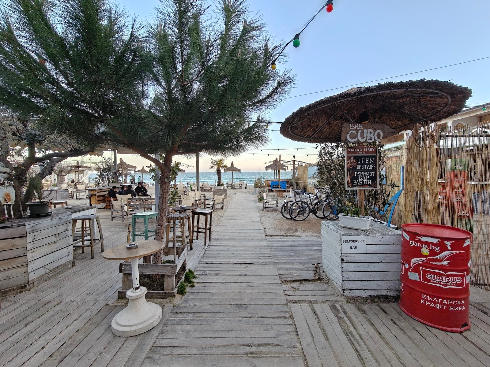 OnePlus - Samsung Galaxy S26 Ultra vs OnePlus 15: Sample Photos Comparison