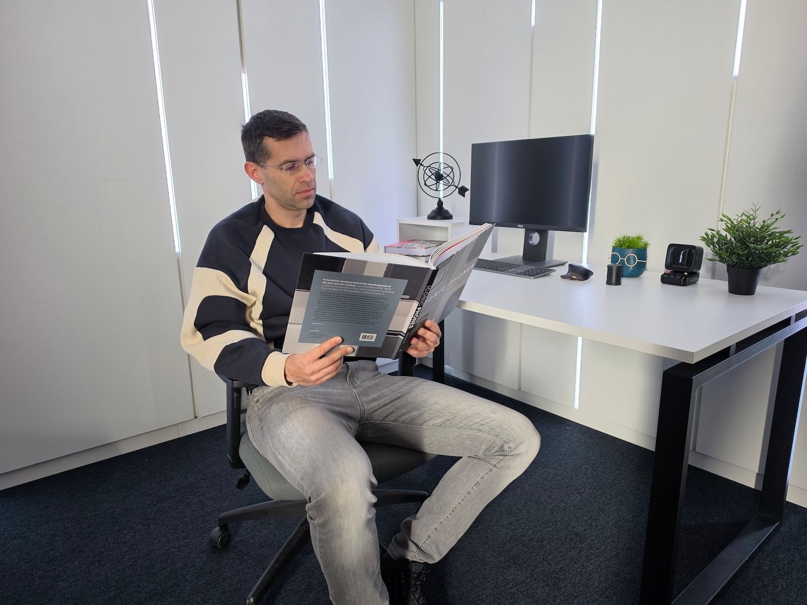 Samsung - Samsung Galaxy S26 Ultra vs Huawei Pura 80 Ultra: Sample Photos Comparison