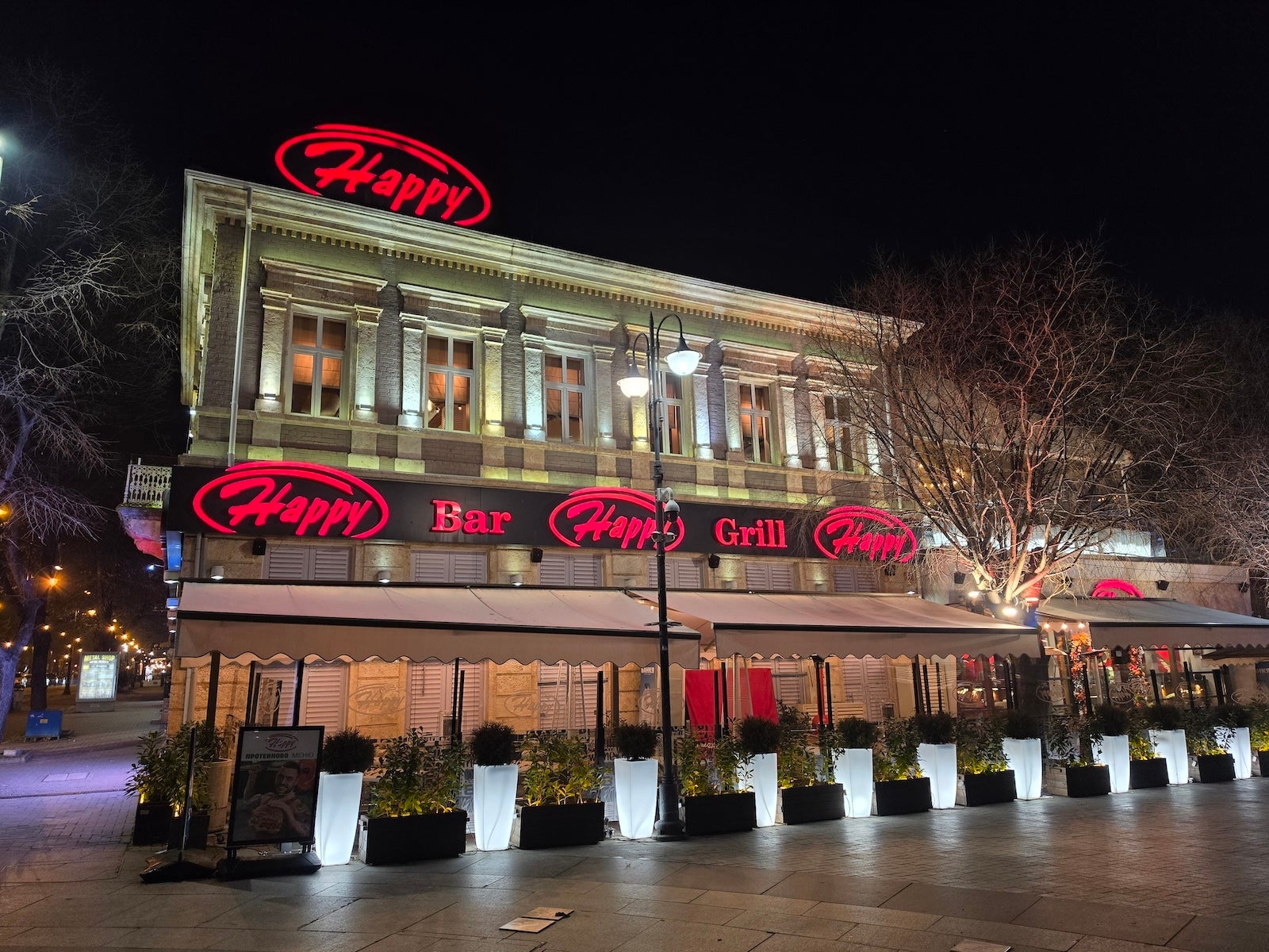 Samsung - Samsung Galaxy S26 Ultra vs Huawei Pura 80 Ultra: Sample Photos Comparison