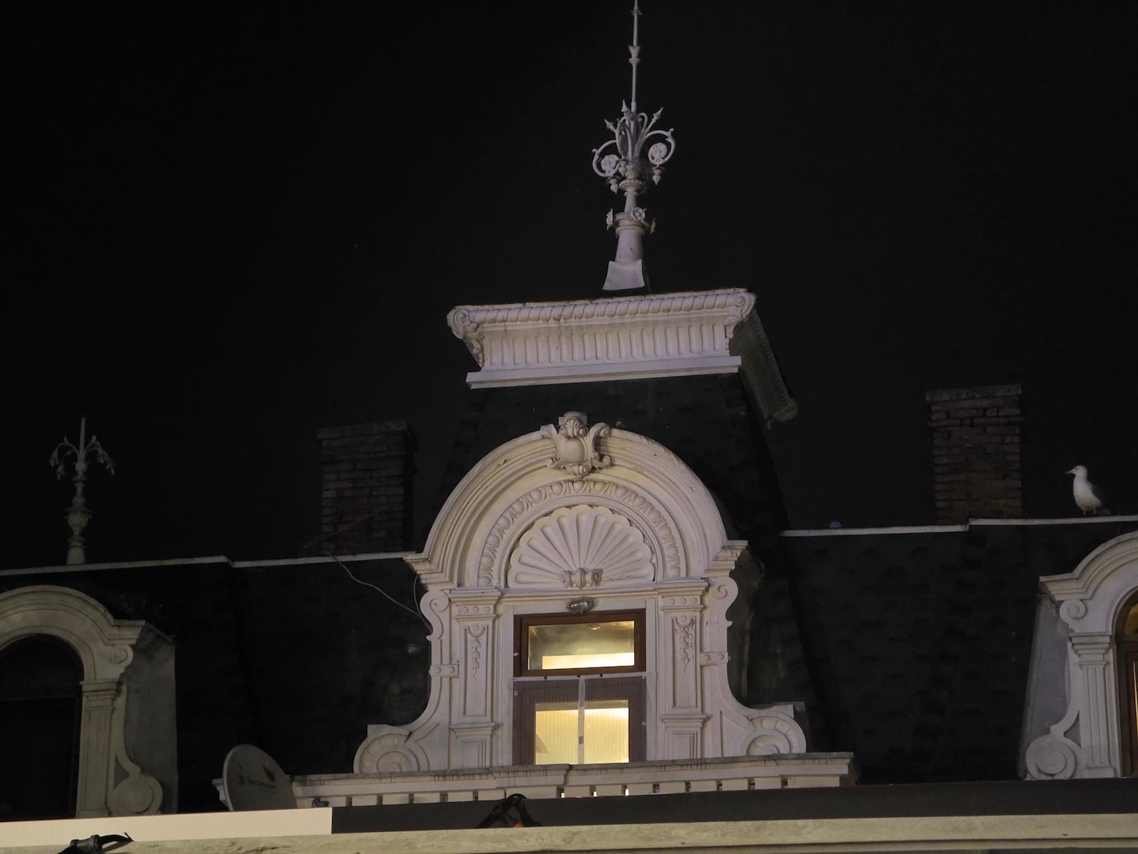 Samsung 5X - Samsung Galaxy S26 Ultra vs Huawei Pura 80 Ultra: Sample Photos Comparison