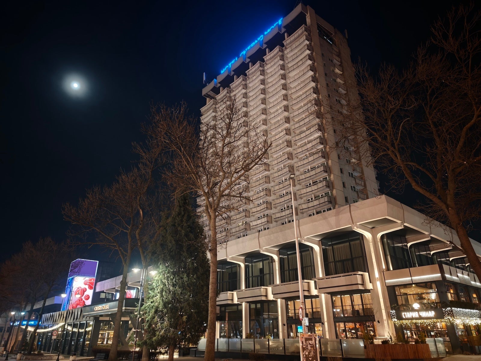 Xiaomi - Samsung Galaxy S26 Ultra vs Xiaomi 17 Ultra: Sample Photos Comparison