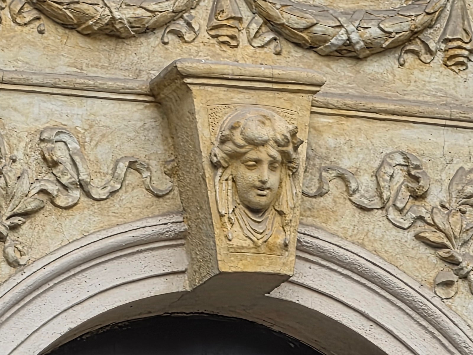 Galaxy - Samsung Galaxy S26 Ultra vs Vivo X300 Pro: Sample Photos Comparison