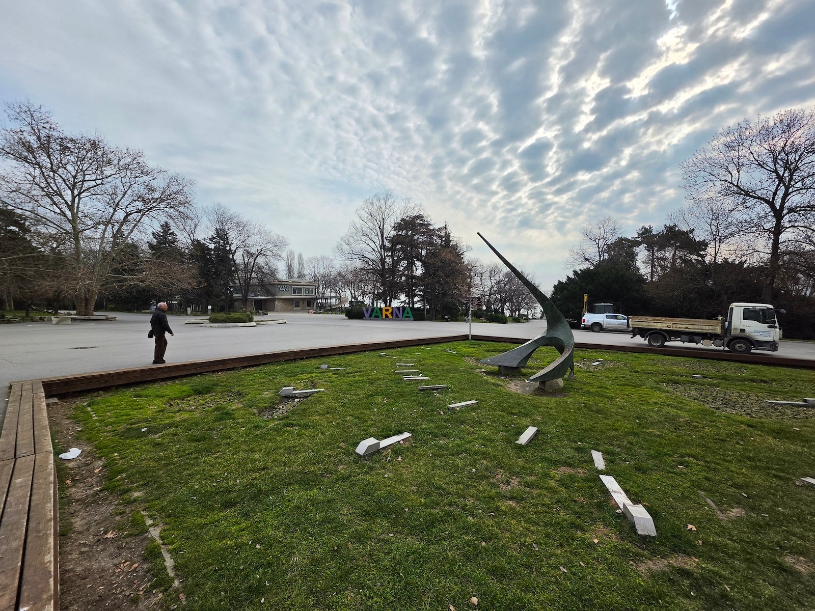 Galaxy - Samsung Galaxy S26 Ultra vs Vivo X300 Pro: Sample Photos Comparison