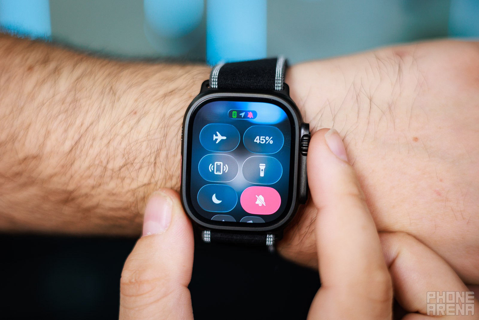 Apple की वॉच अल्ट्रा 3 में पहले से ही 5G कनेक्टिविटी की सुविधा है | PhoneArena द्वारा छवि - गैलेक्सी वॉच अल्ट्रा 2 इस बड़े अपग्रेड के साथ पहली सैमसंग घड़ी हो सकती है