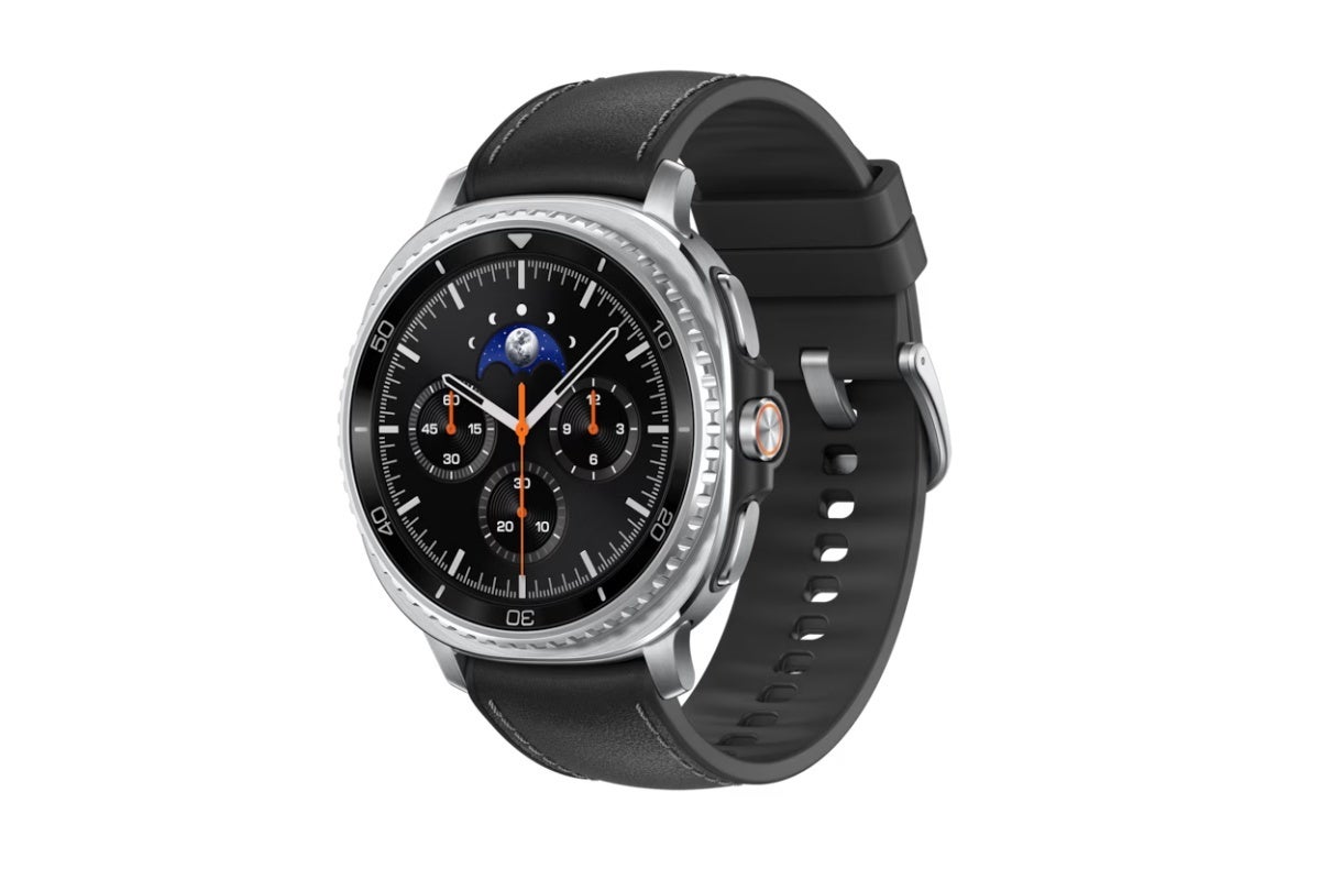 Samsung Galaxy Watch 8 Classic in black