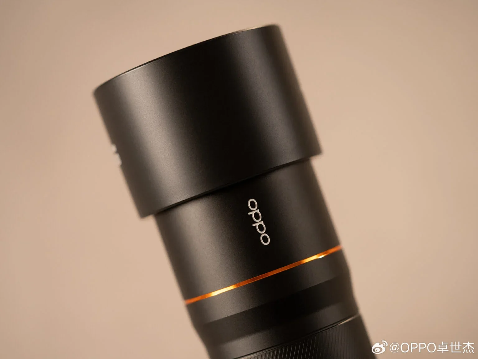 External mobile phone lens.