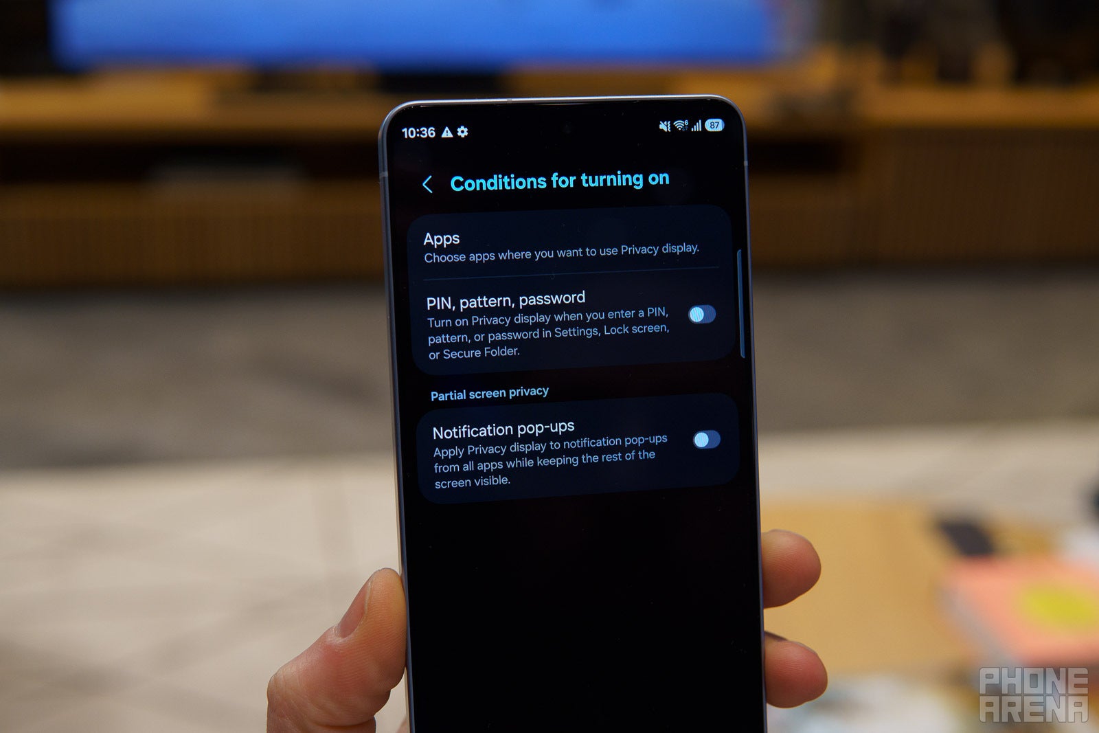 Privacy display related options in S26 Ultra settings.