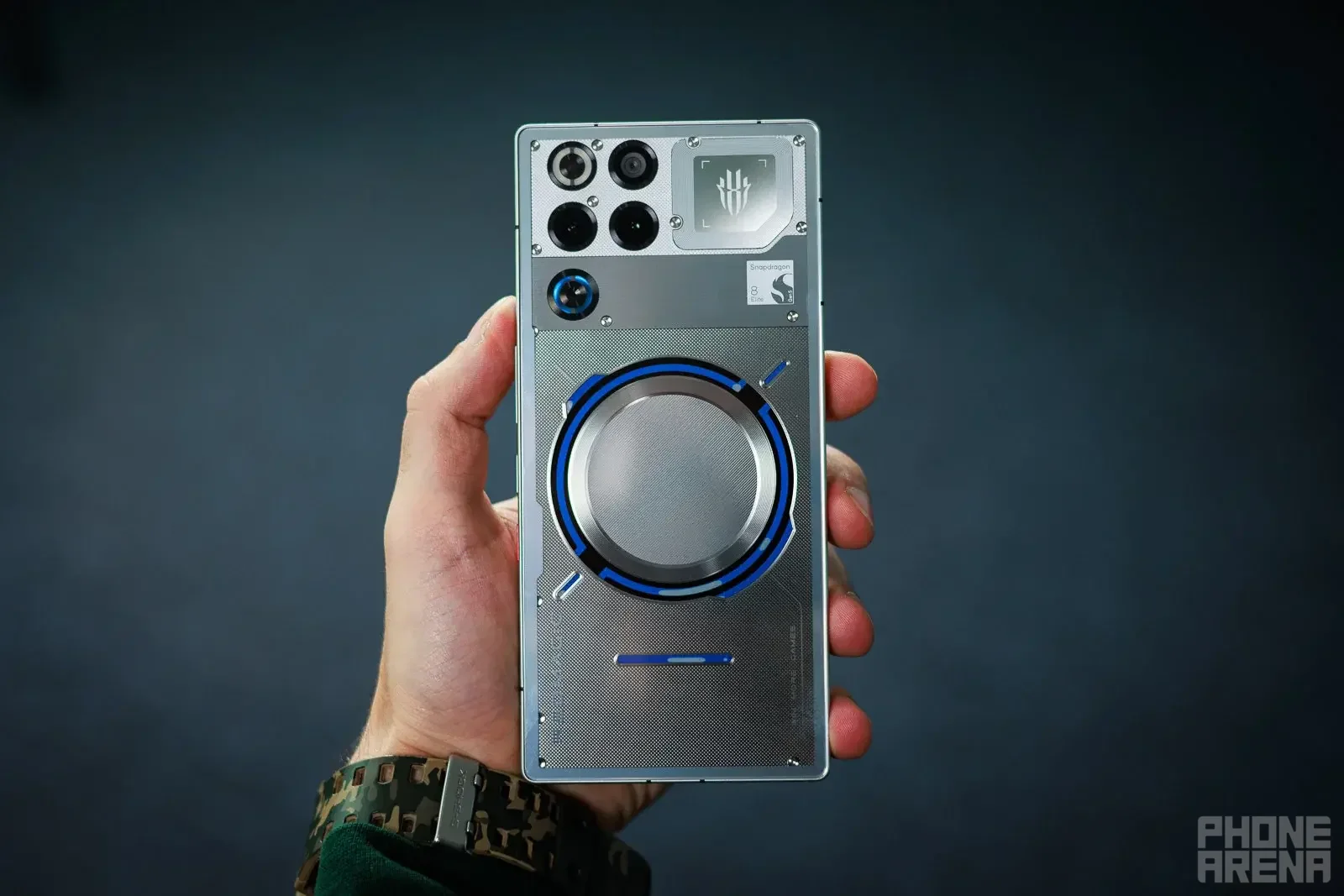 The liquid-cooling system on the back looks amazing | Image by PhoneArena - Benchmark gate: Are smartphone manufacturers secretly cheating?