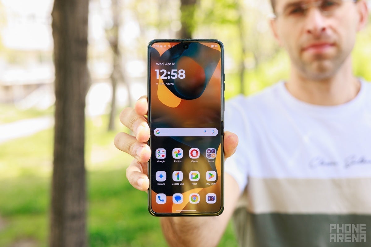 Motorola Razr Ultra (2025)