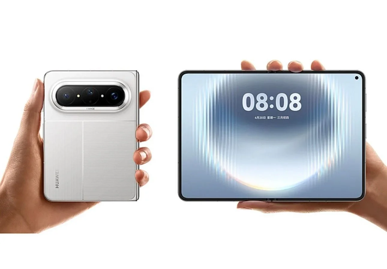 Huawei foldable held in hand.