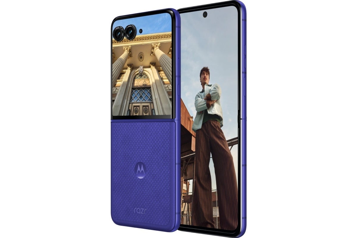 Leaked Motorola Razr 70 Ultra image in Orient Blue Alcantara color