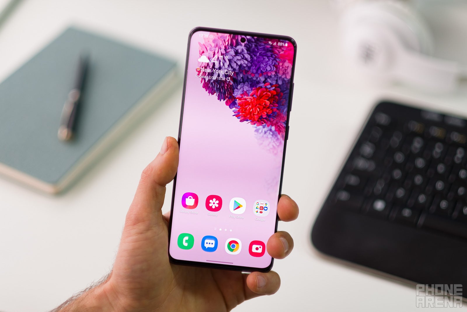 Samsung Galaxy S20 Ultra | Image by PhoneArena - The 20th anniversary iPhone may revive another forgotten Samsung idea