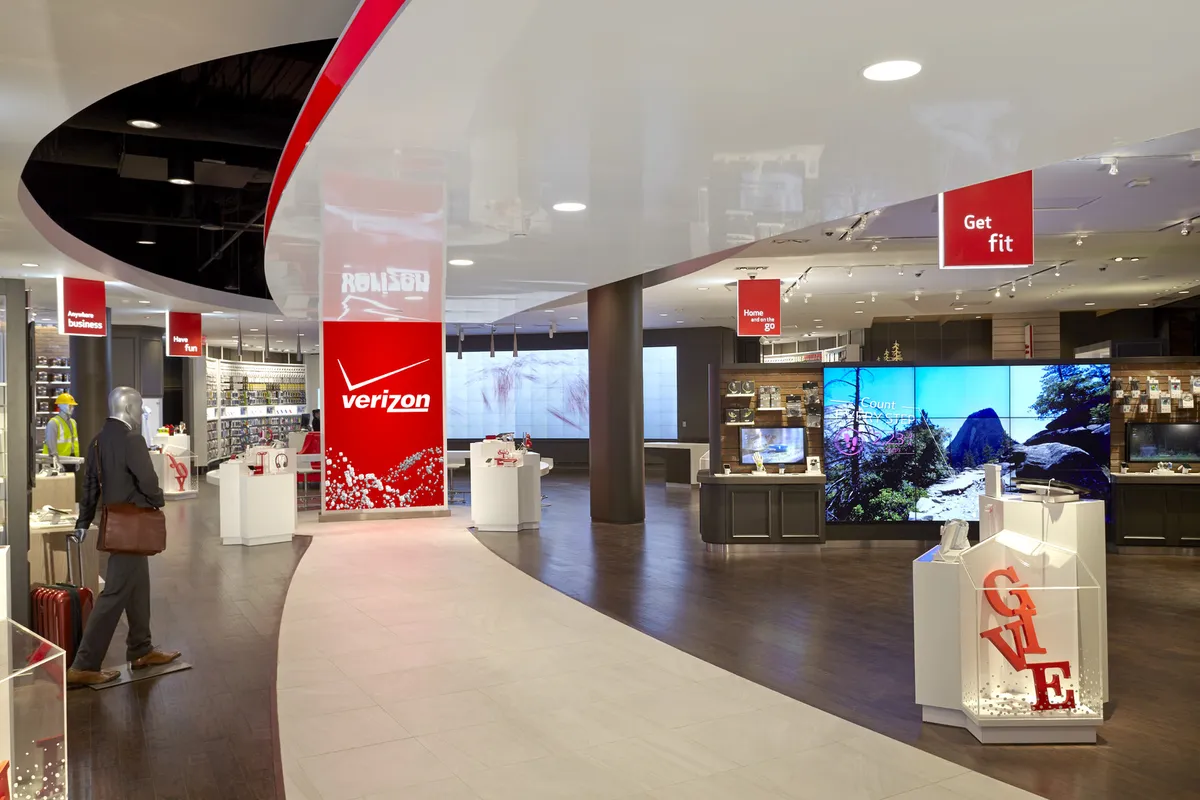 Image shows inside of Verizon store.