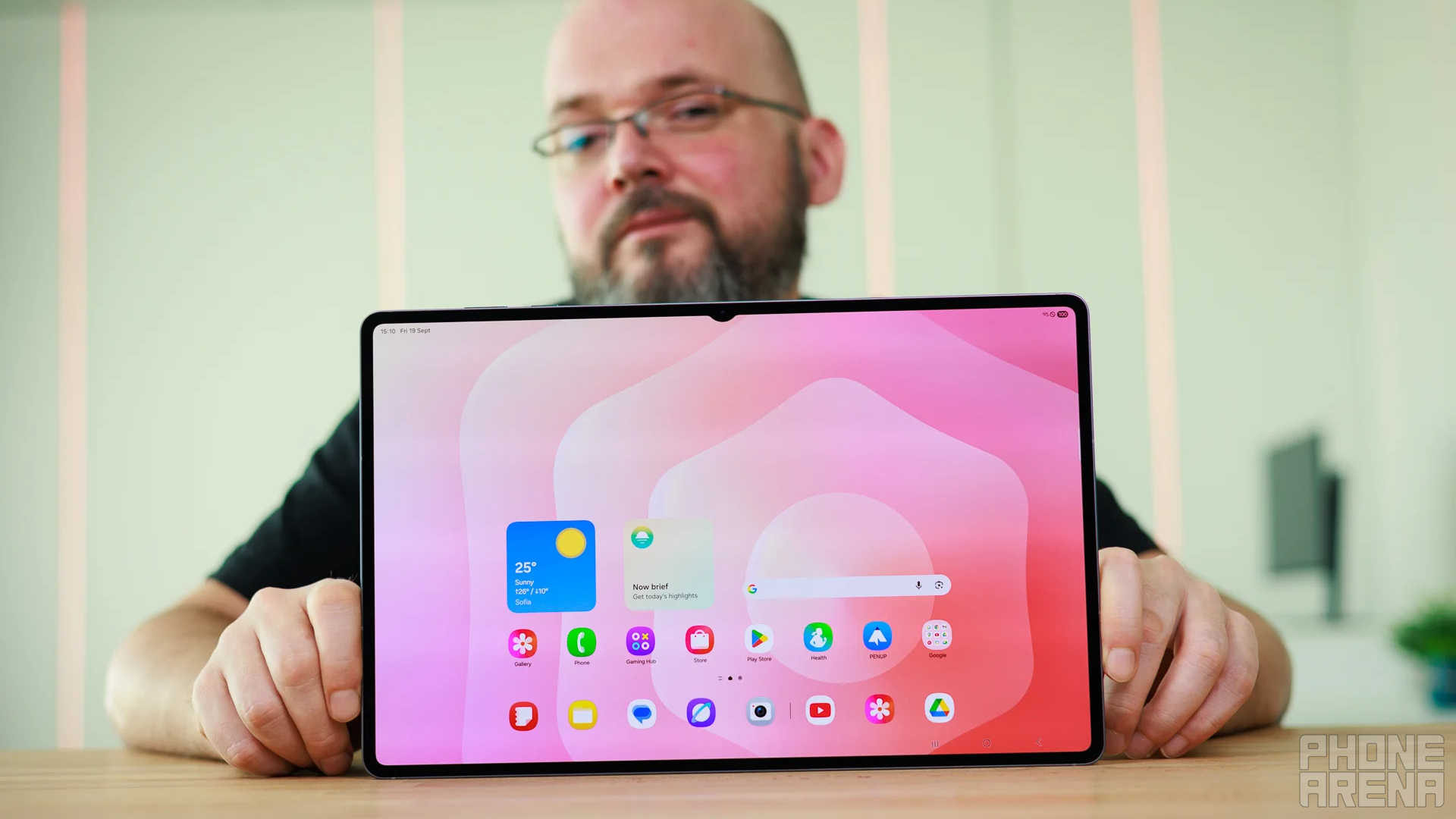 For some, the Galaxy Tab S11 Ultra's asking price is finally getting justified. | Image by PhoneArena - Your Galaxy Tab S11 experience is about to become a lot more S26-like