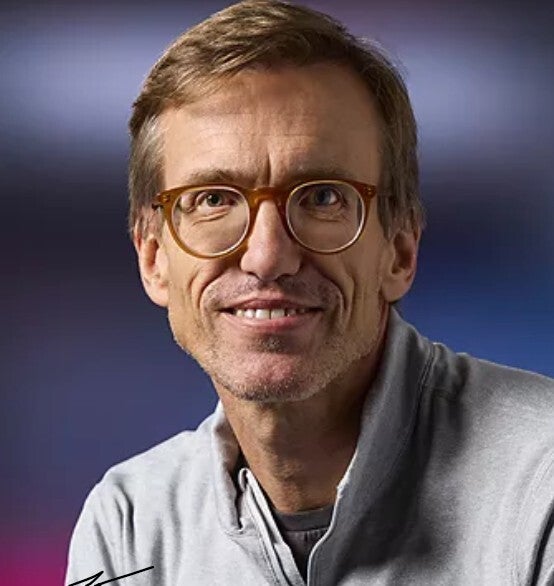 Picture of T-Mobile executive Andre Almeida.