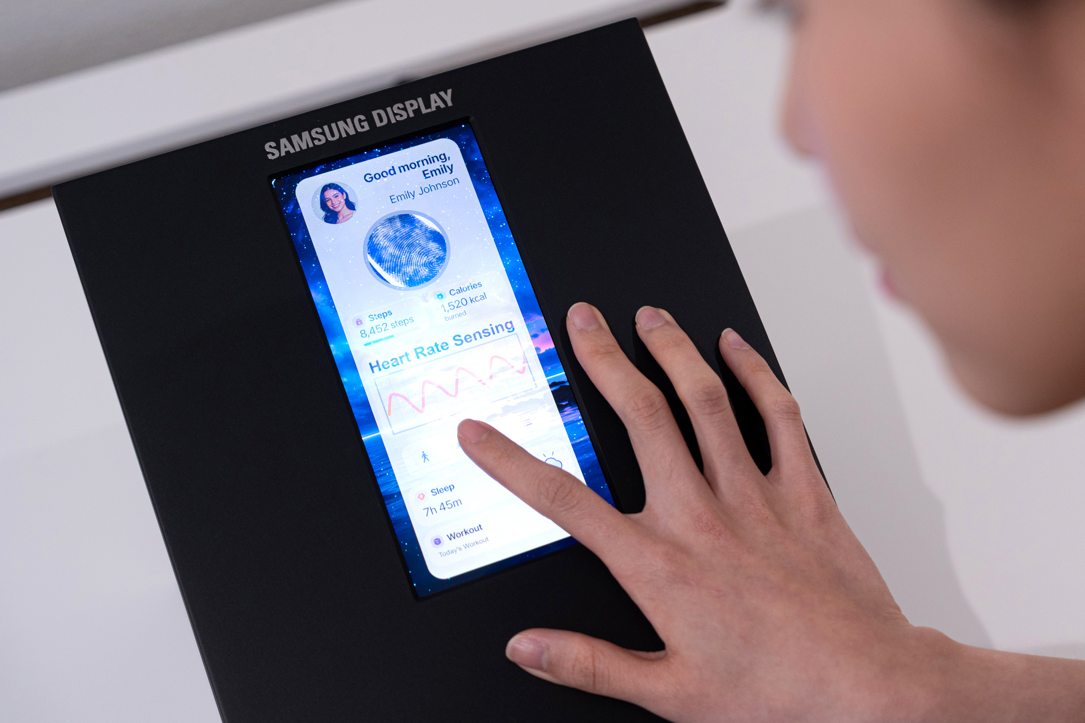 Will this tech make your future smartphone smartwatch-like? | Image by Samsung - Samsung's latest display innovation is much more than a screen