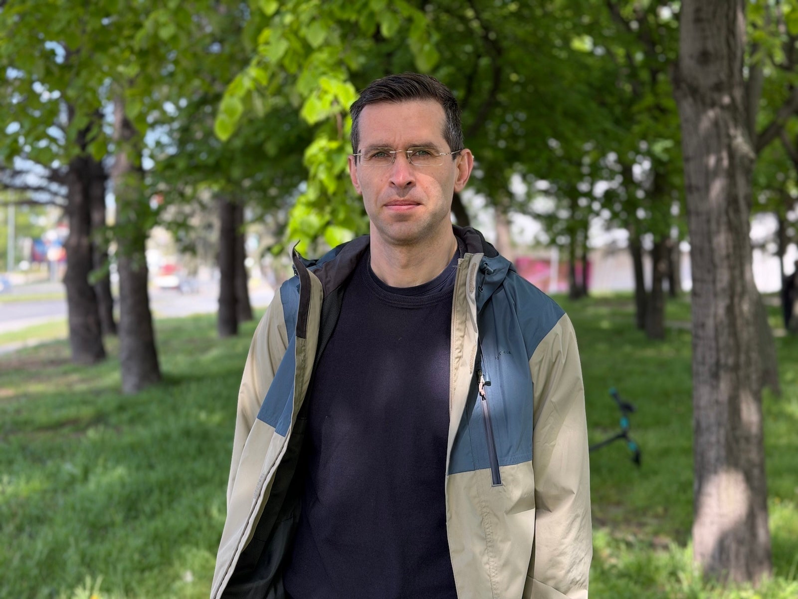 iPhone 17 Pro - Sony Xperia 1 VIII vs iPhone 17 Pro: Sample Photos Comparison