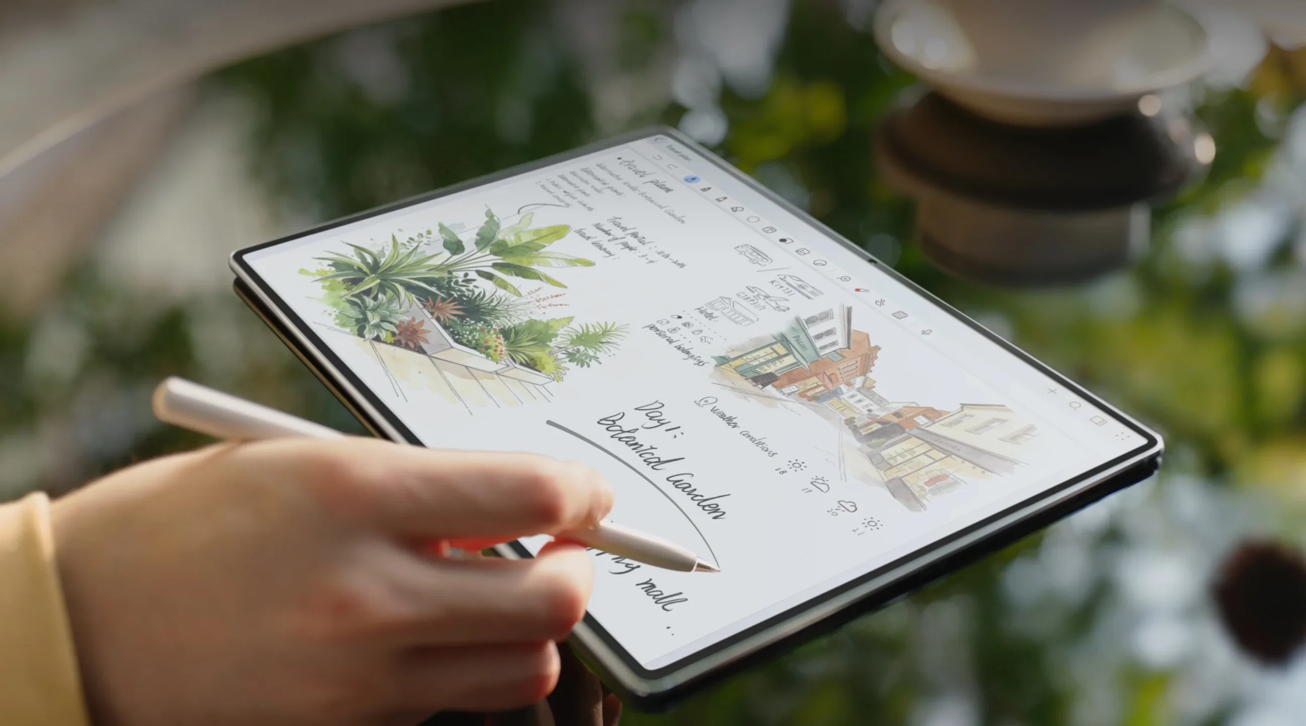 It sure looks like a sleek gadget. | Image by Huawei - Huawei MatePad Pro Max: thinnest and lightest, this 13.2-inch tablet offers a serious camera