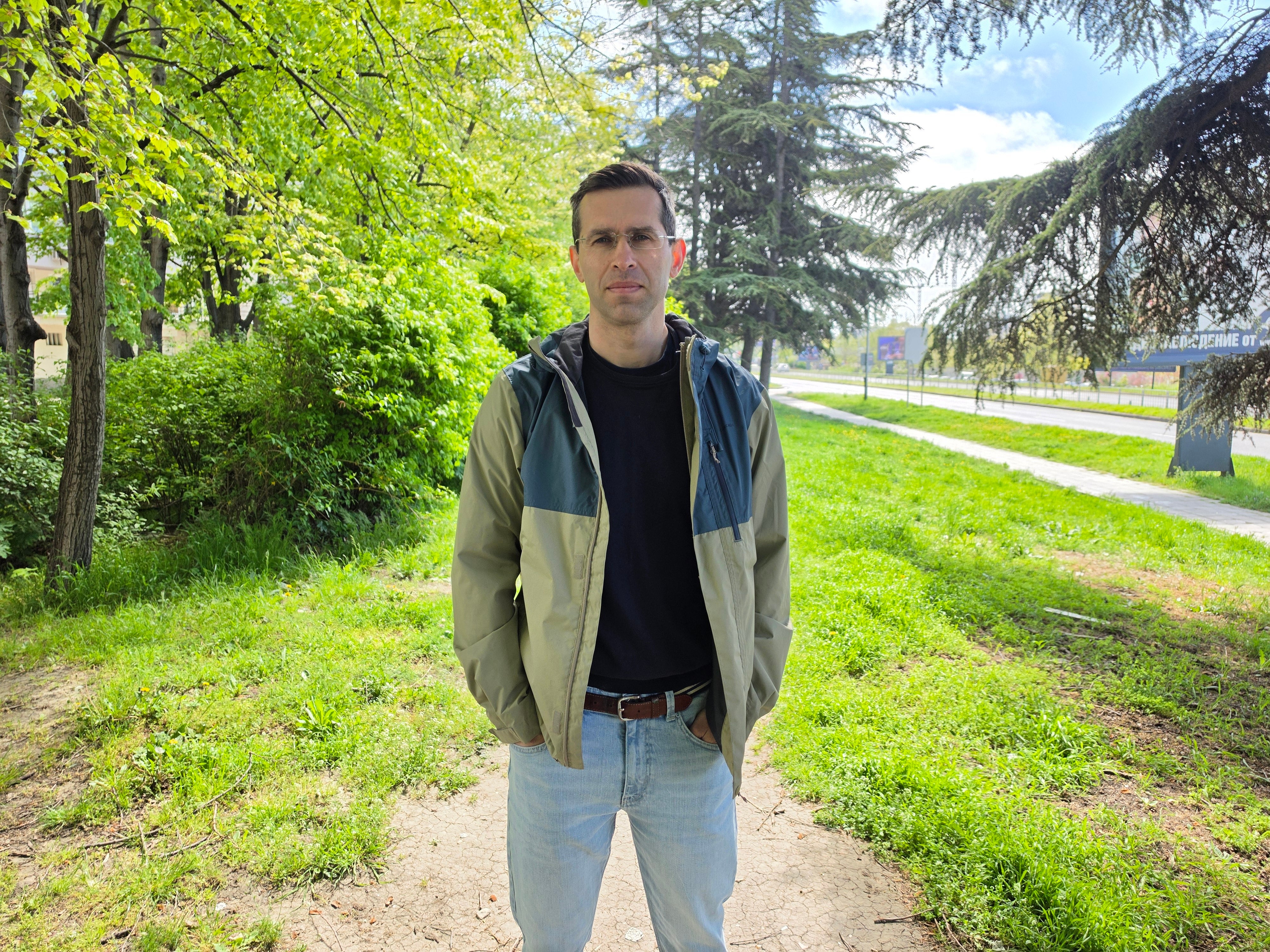 Galaxy S26 Ultra - Sony Xperia 1 VIII vs Galaxy S26 Ultra: Sample Photos Comparison