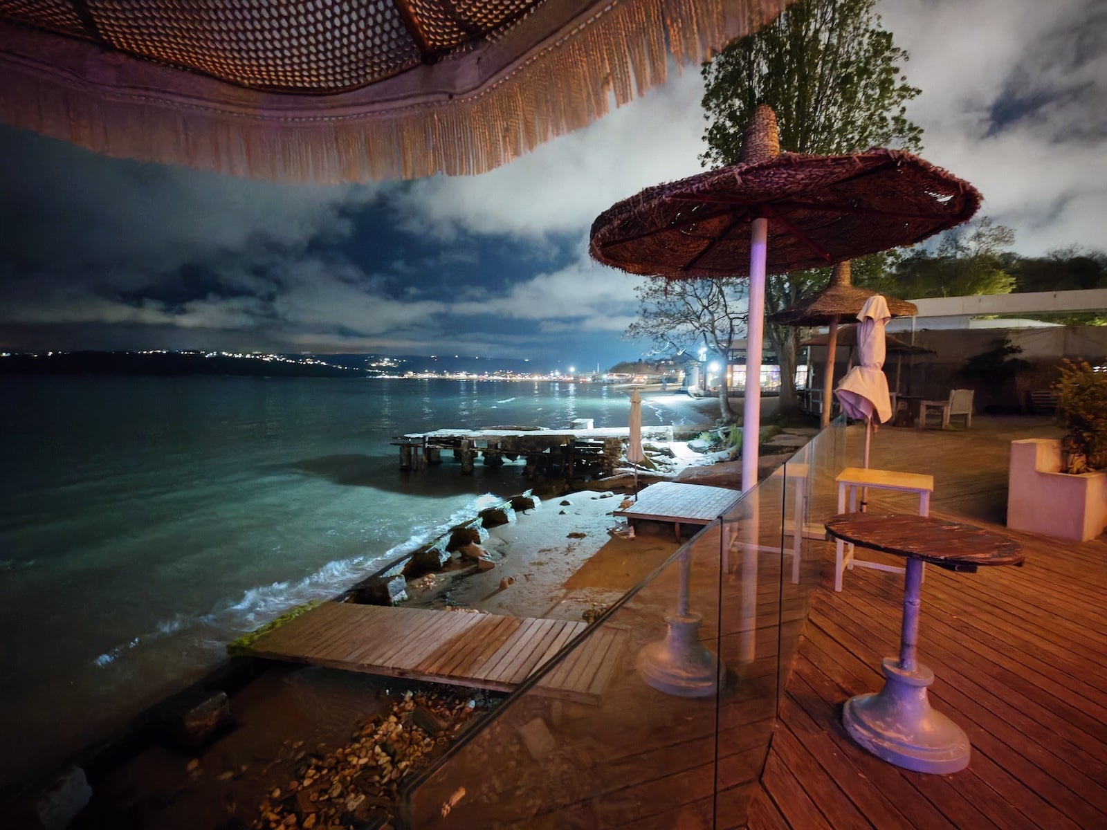 Sony Xperia 1 VIII vs Galaxy S26 Ultra: Sample Photos Comparison