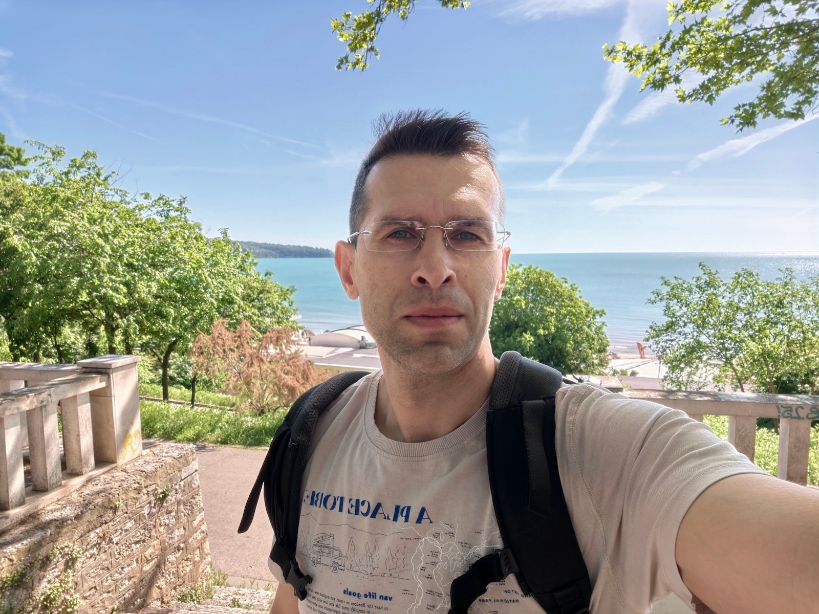 Vivo X300 Ultra - Vivo X300 Ultra vs Xiaomi 17 Ultra: Sample Photos Comparison