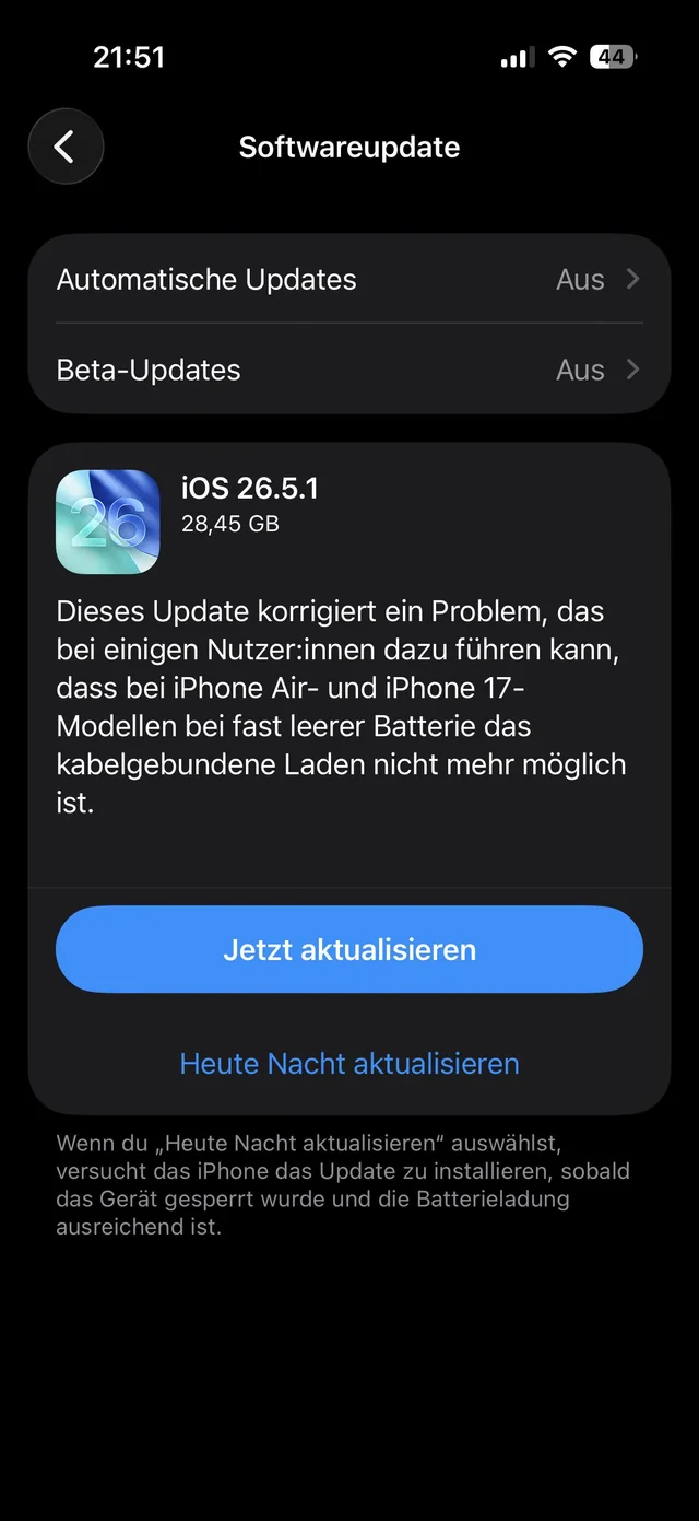 This might seem huge, but it's actually not all that significant. | Image by CHAMP_196 - Some iPhone 17 and Air users may have just received a fix to a very annoying problem