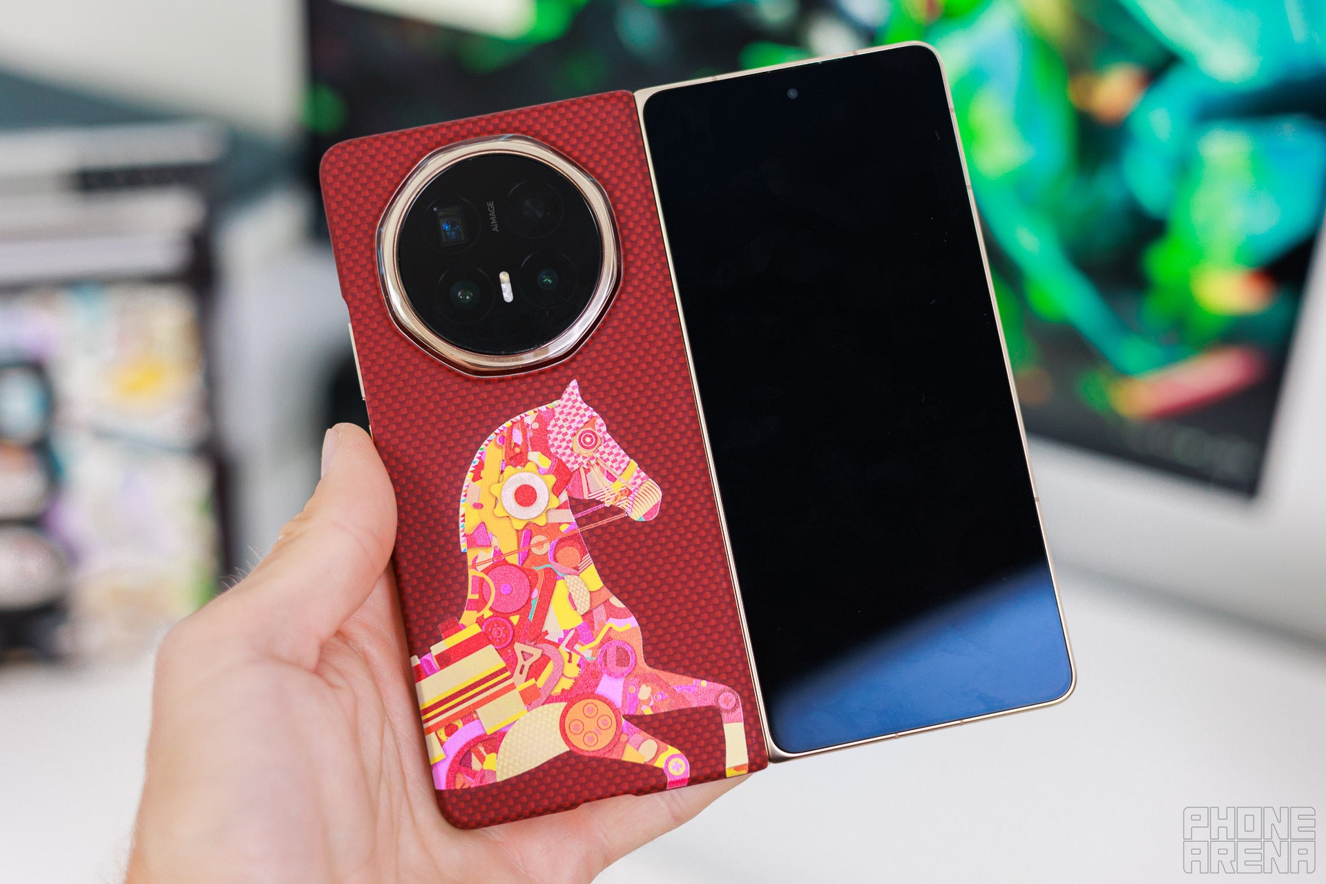 A nice touch! | Image by PhoneArena - Honor Magic V6 with biggest battery on a foldable will surely make the iPhone Ultra shiver and fold