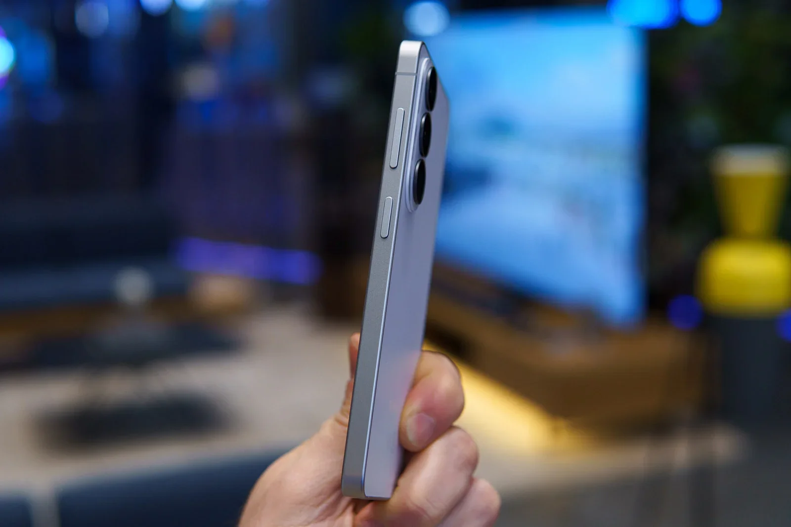 Galaxy phone.