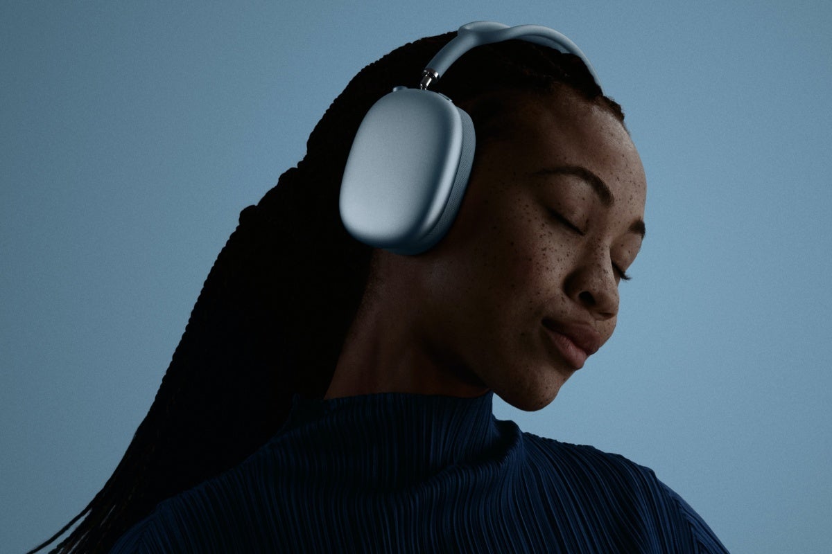 Official Apple AirPods Max 2 lifestyle image