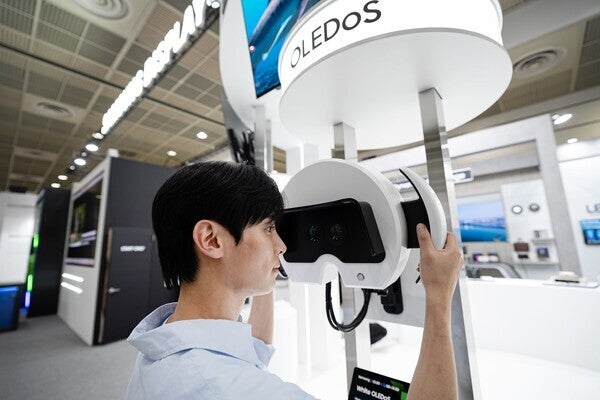 RGB OLEDoS is a tech that offers great luminance and simpler manufacturing processes. | Image by Samsung - Samsung unveils new tech aimed to take down Meta's and Apple's smart glasses