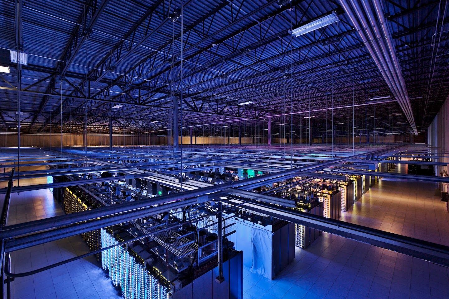 A cluster of old phones could one day replace conventional data centers. | Image by Google - Google wants to use your old phone to power a data center
