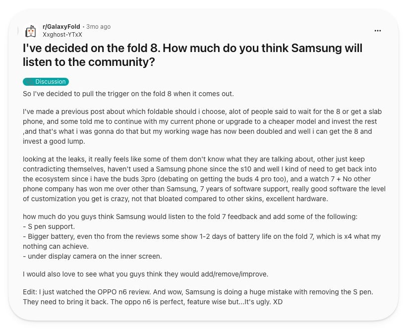 Reddit screenshot from r/GalaxyFold where user Xxghost-YTxX says they have decided to buy the Fold 8 and asks how much Samsung will listen, wishing for S Pen support and a bigger battery.