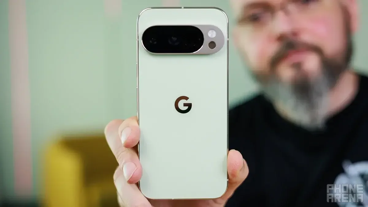 Man holding a phone.