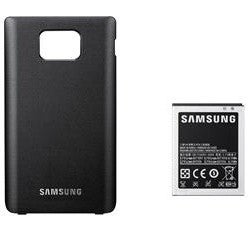 Samsung&#039;s official 2000mAh battery and back cover for the Galaxy S II - Samsung now offers a bigger battery for the Galaxy S II, makes it hard to battle your smartphone addiction