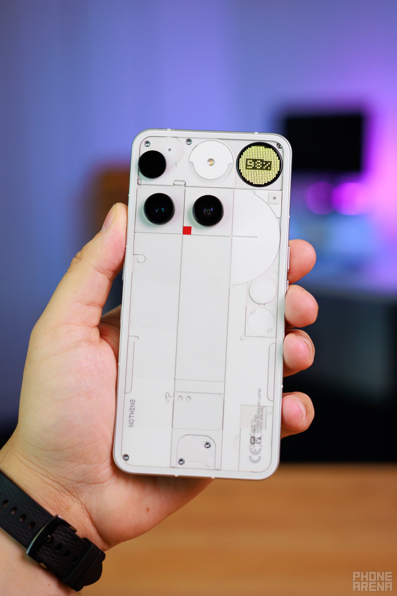 I adore that little screen, it add so much character. | Image by PhoneArena - I&rsquo;ll miss OnePlus, I believe in Nothing, but I want to see what Oppo&rsquo;s going to do next