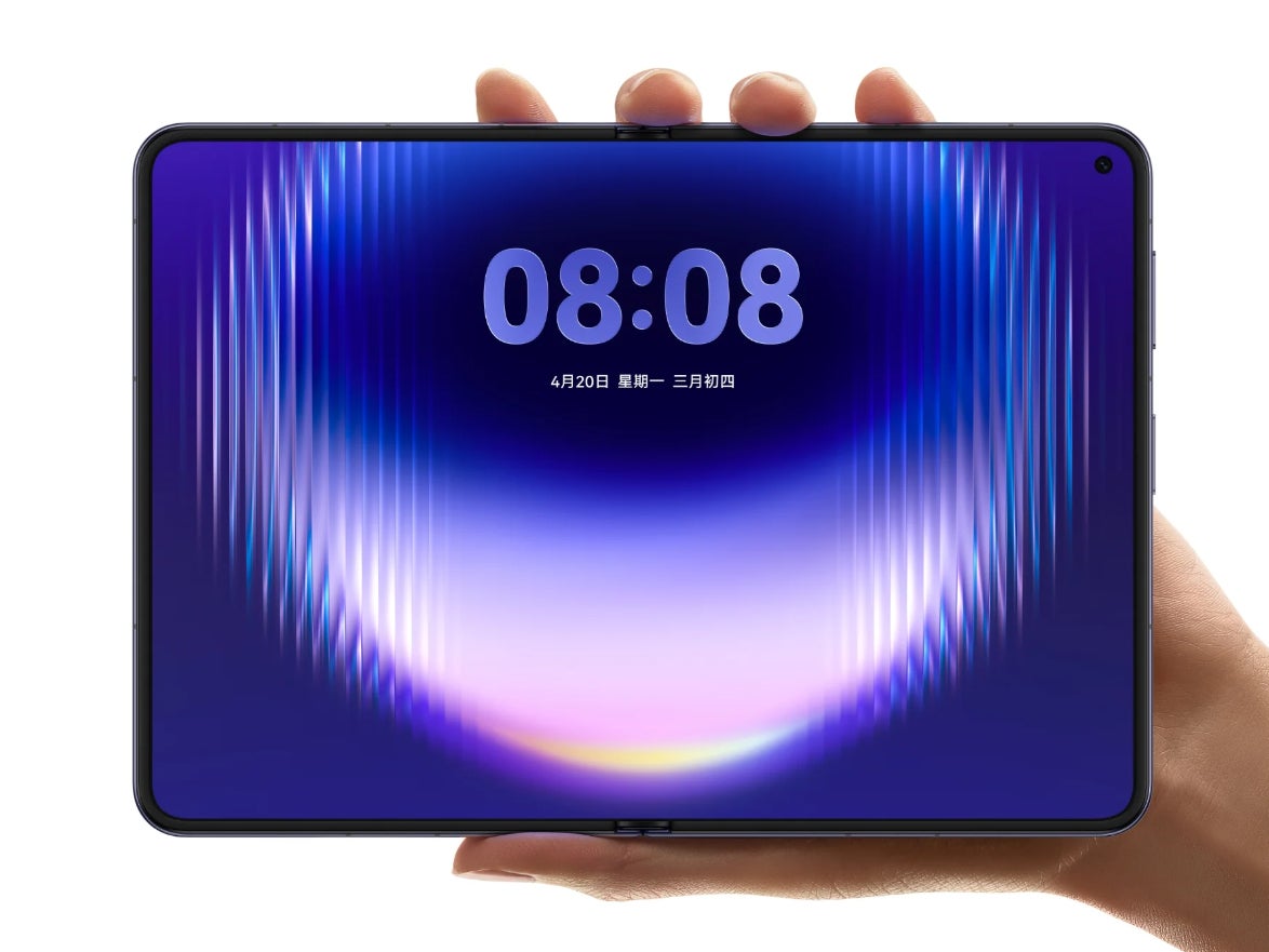 Huawei Pura X Max main display unfolded