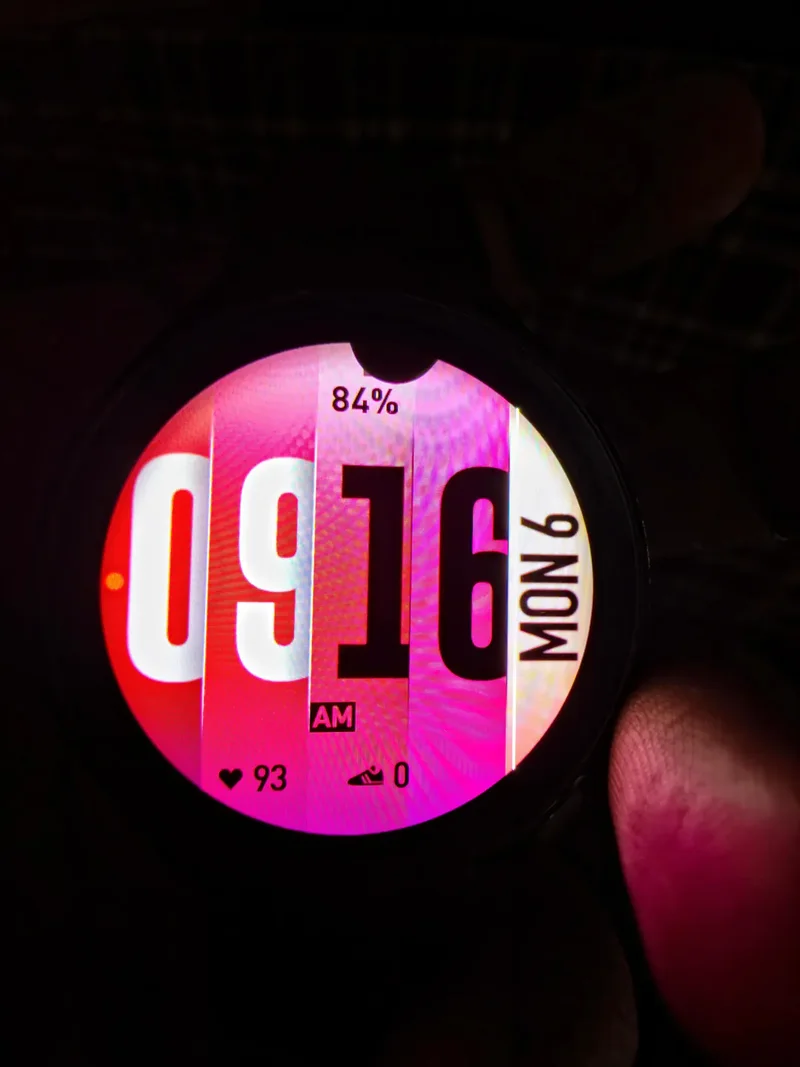 The white line issue on Galaxy Watch 4.