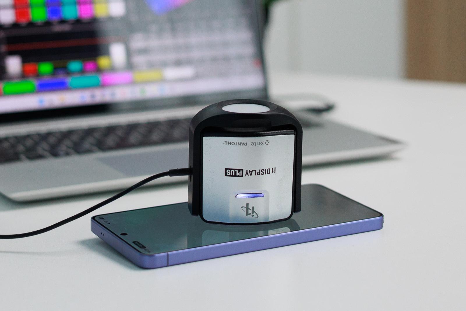 The display of the Galaxy S26 Ultra being tested | Image by PhoneArena - Samsung Galaxy S26 Ultra&rsquo;s screen color accuracy tested